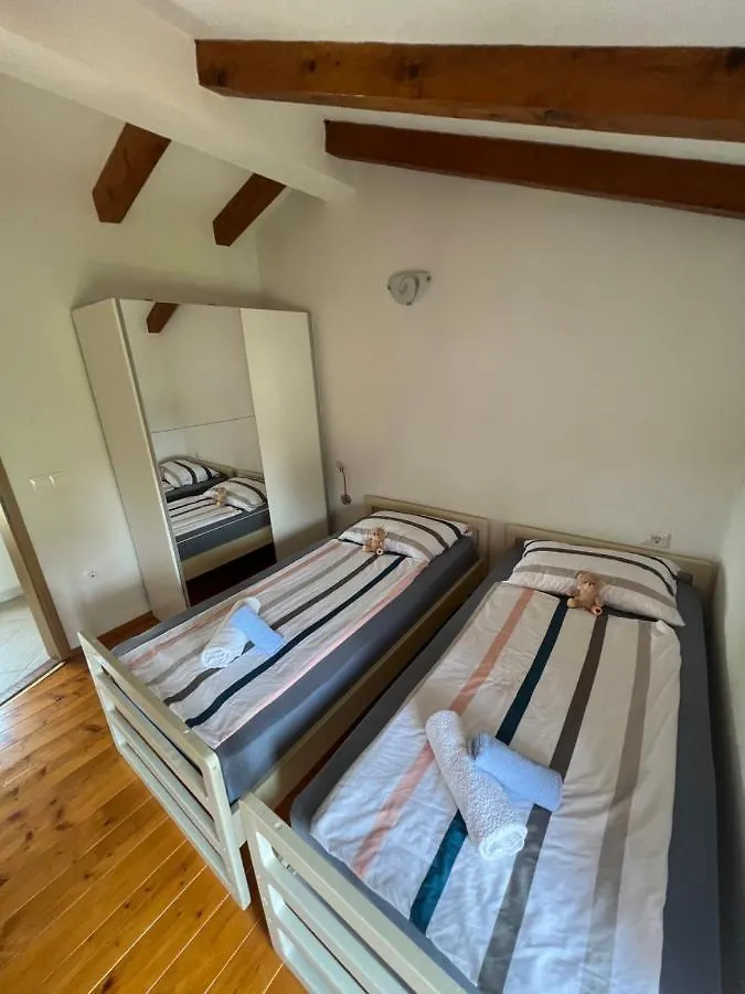 Kuca Za Odmor Matea Apartment Porec